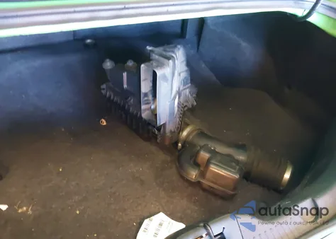 2014 Ford Mustang V6 из США, поврежденный, VIN 1ZVBP8AMXE5217678